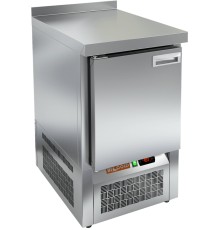 СТОЛ С МОРОЗИЛЬНЫМ ШКАФОМ HICOLD GNE 1/BT (R290)