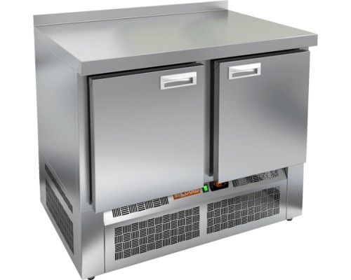 СТОЛ С ХОЛОДИЛЬНЫМ ШКАФОМ HICOLD SNE 11/TN (R290)