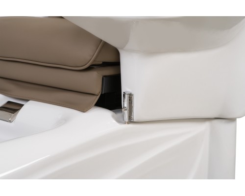 Педикюрное кресло Mizomed MZ 3065 Ease Педикюрное кресло Mizomed MZ 3065 Ease